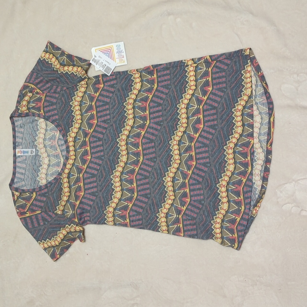 LulaRoe woman's classic T tshirt size XXS NWT